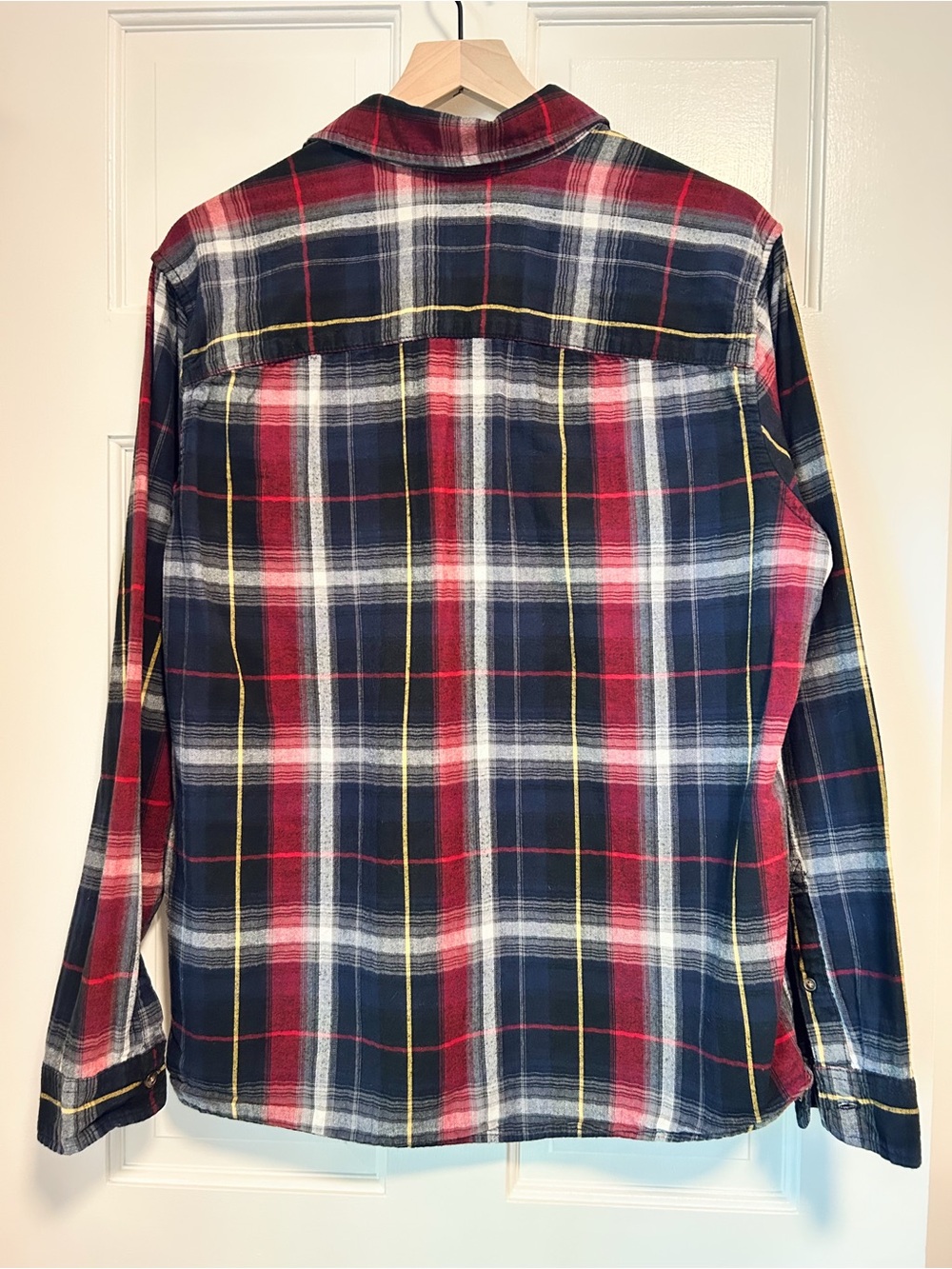 Men’s Goodfellow & Co Plaid Flannel Button Down Shirt - Navy Maroon - Size L - Picture 6 of 6